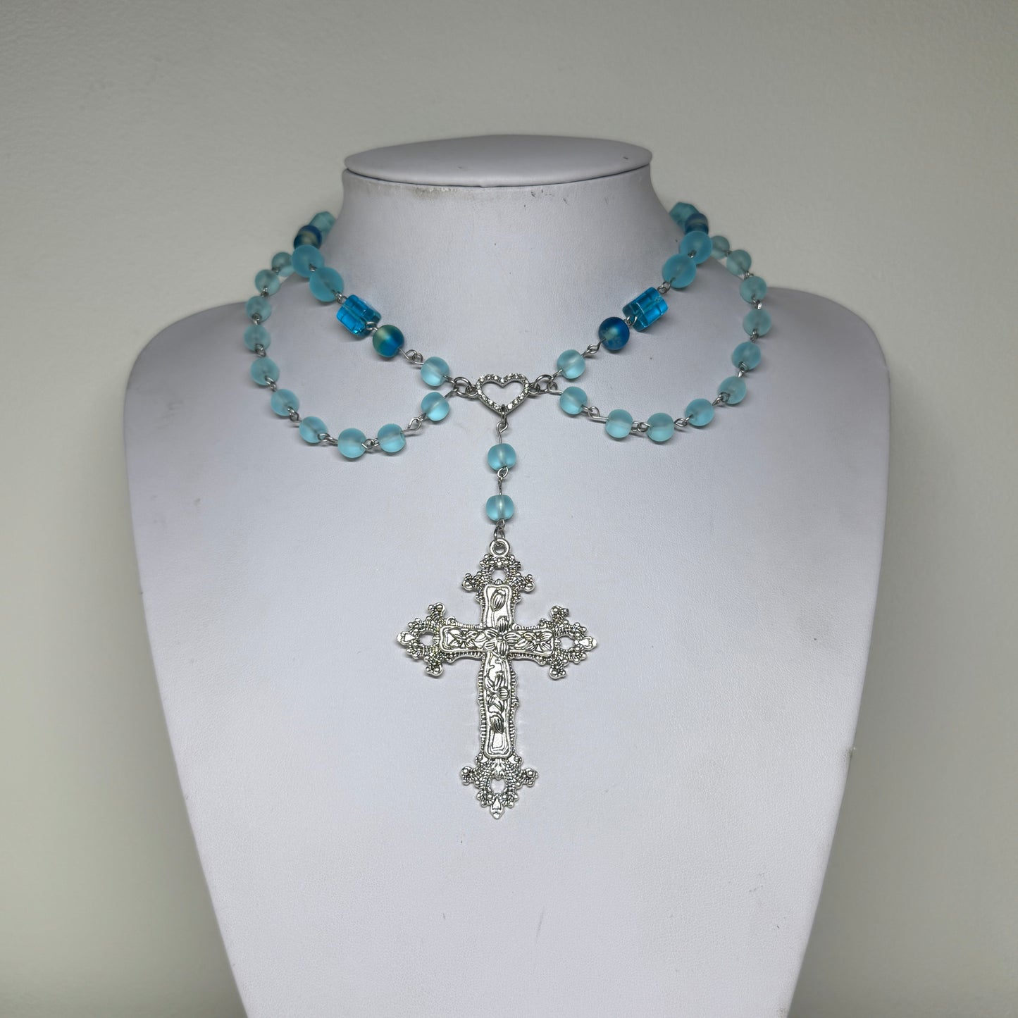 Ora Choker