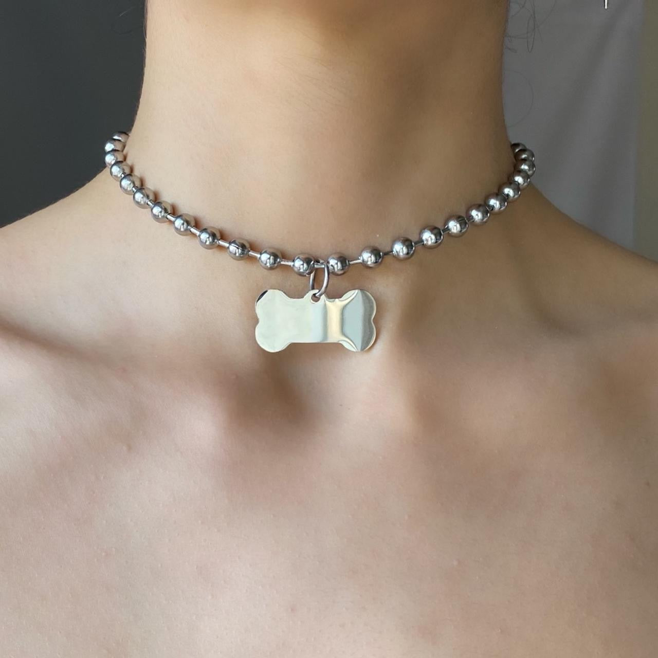 'cleo' Choker