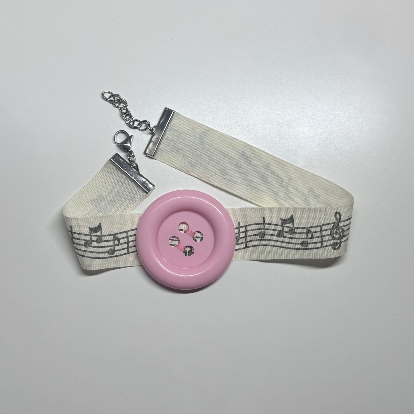 Music button choker