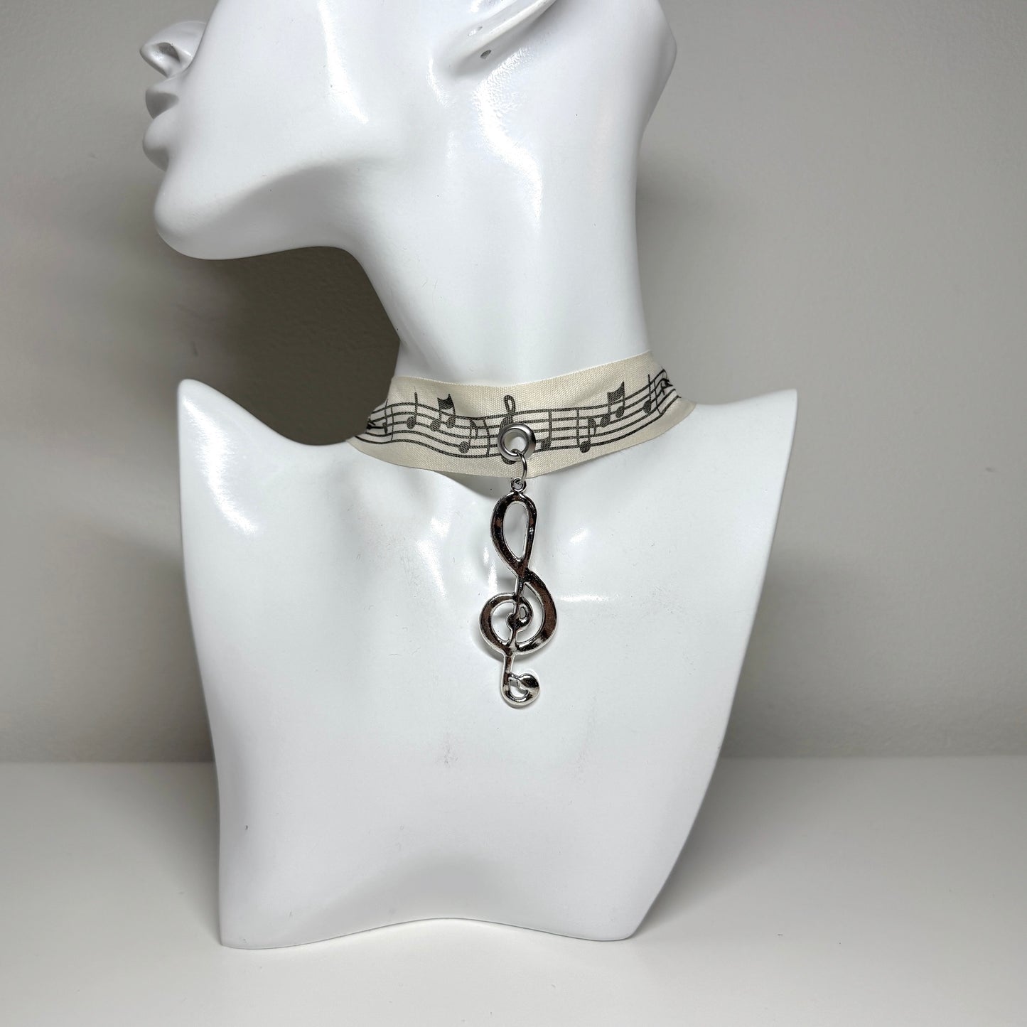 Music Choker