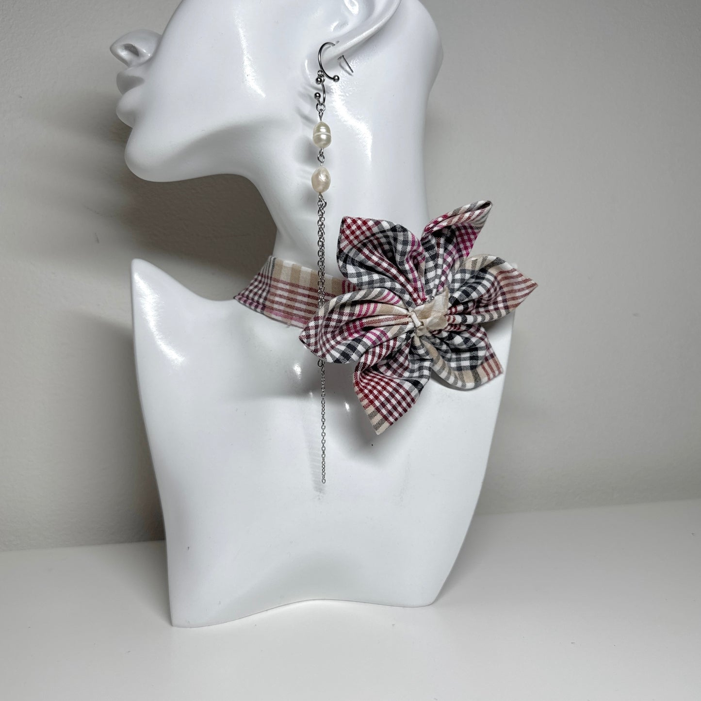 Flower Choker