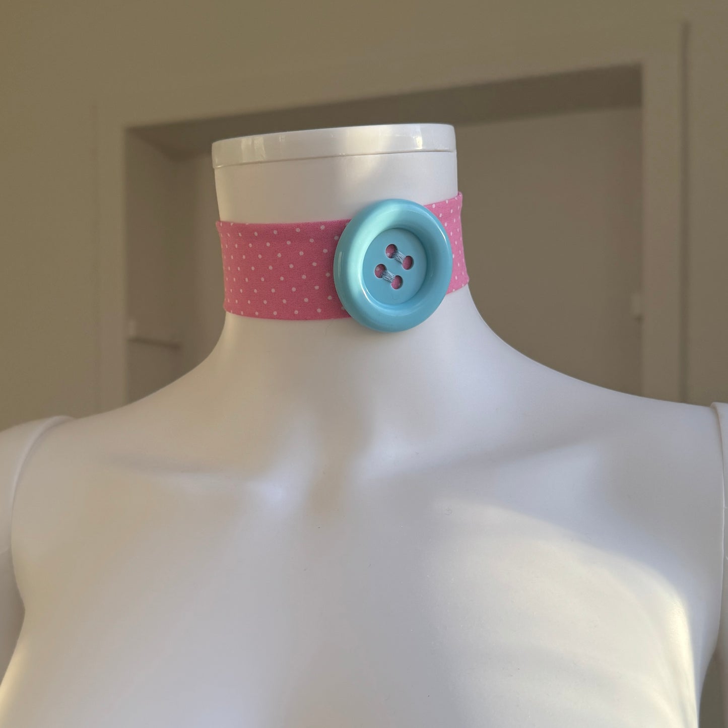 Button Choker | options