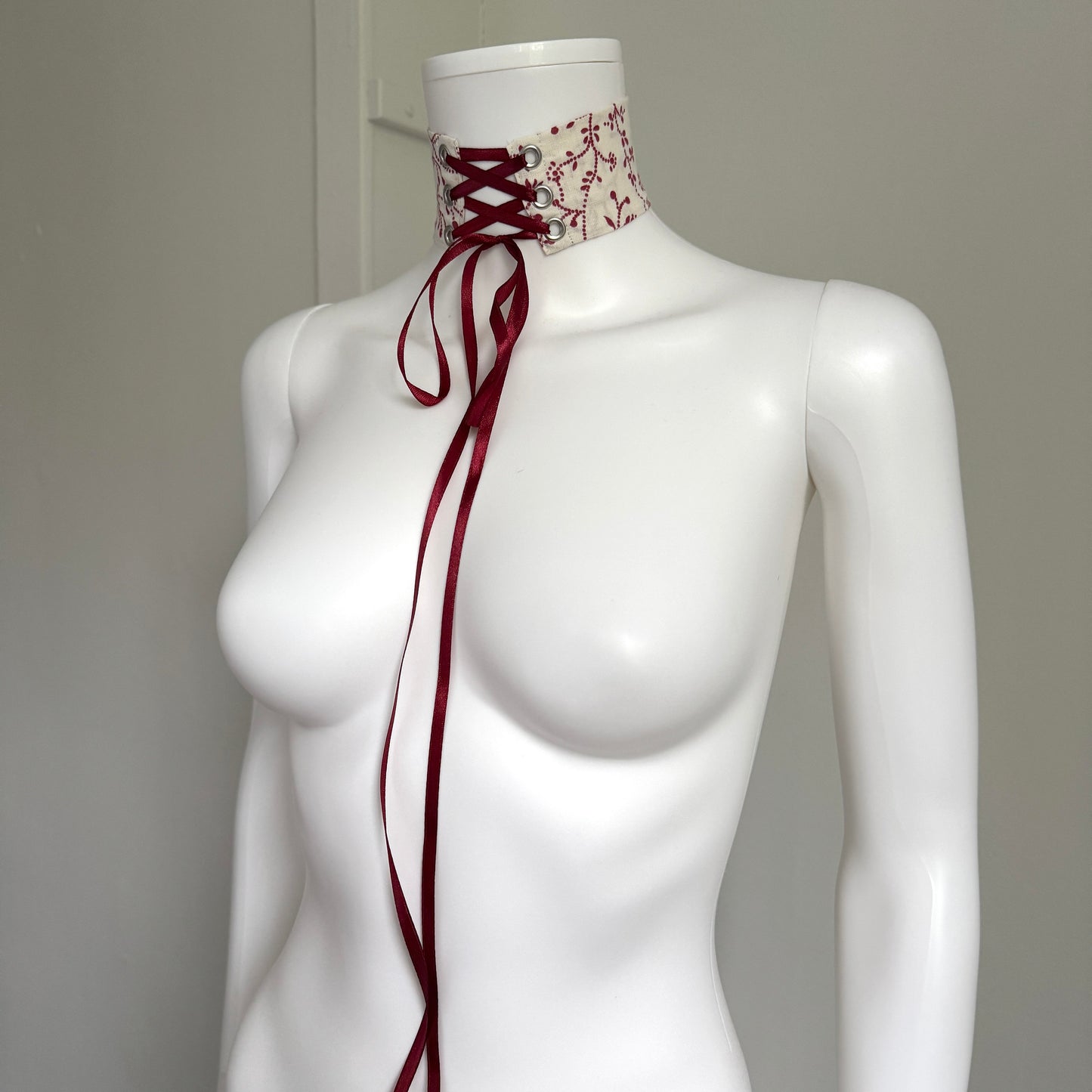Corset Choker