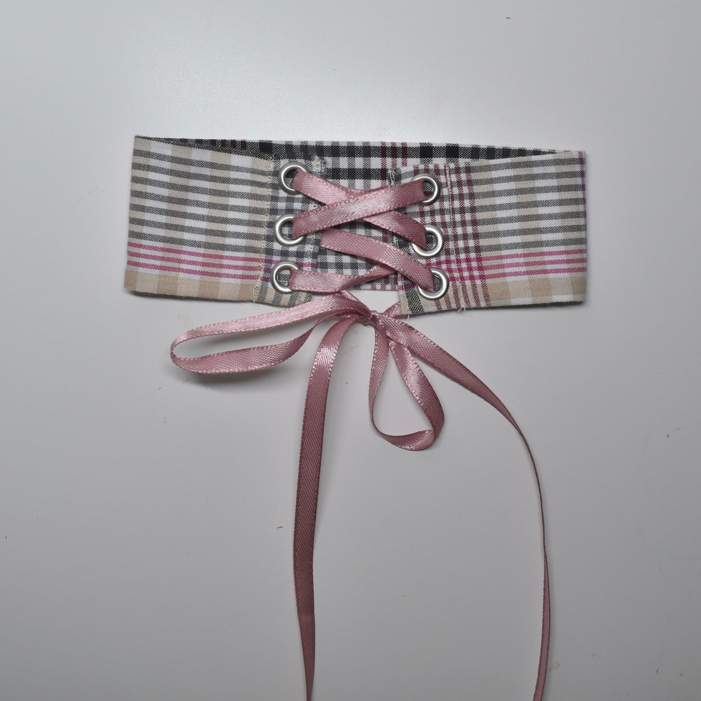 Plaid corset choker