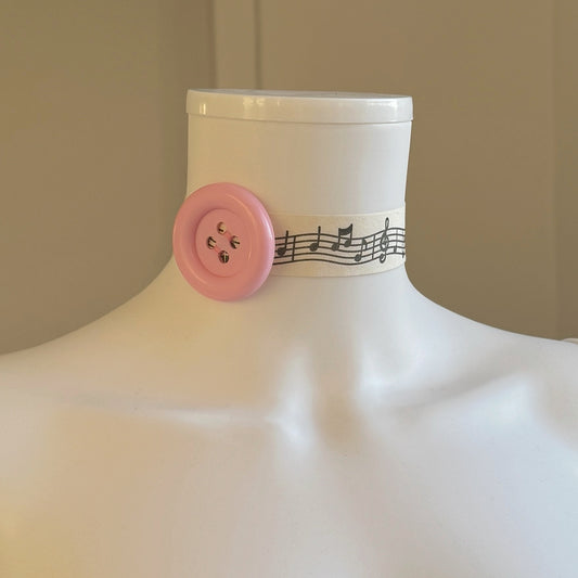 Music button choker