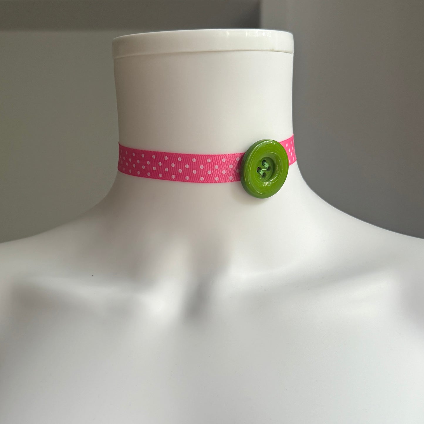 Ribbon Button Choker